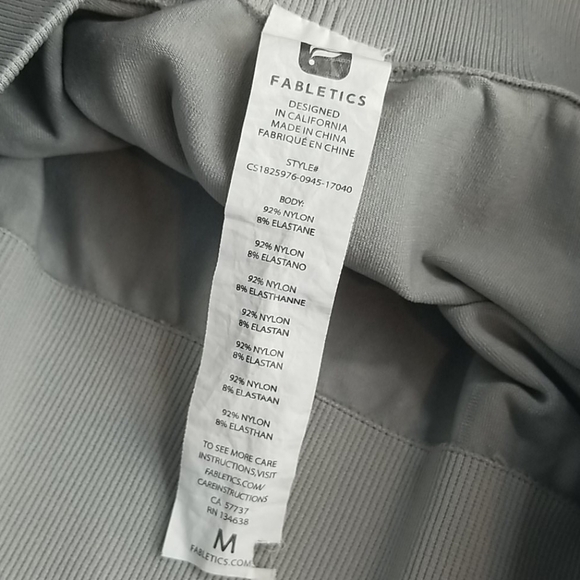 Fabletics Seamless High Waisted Capri Leggings M - Picture 7 of 12